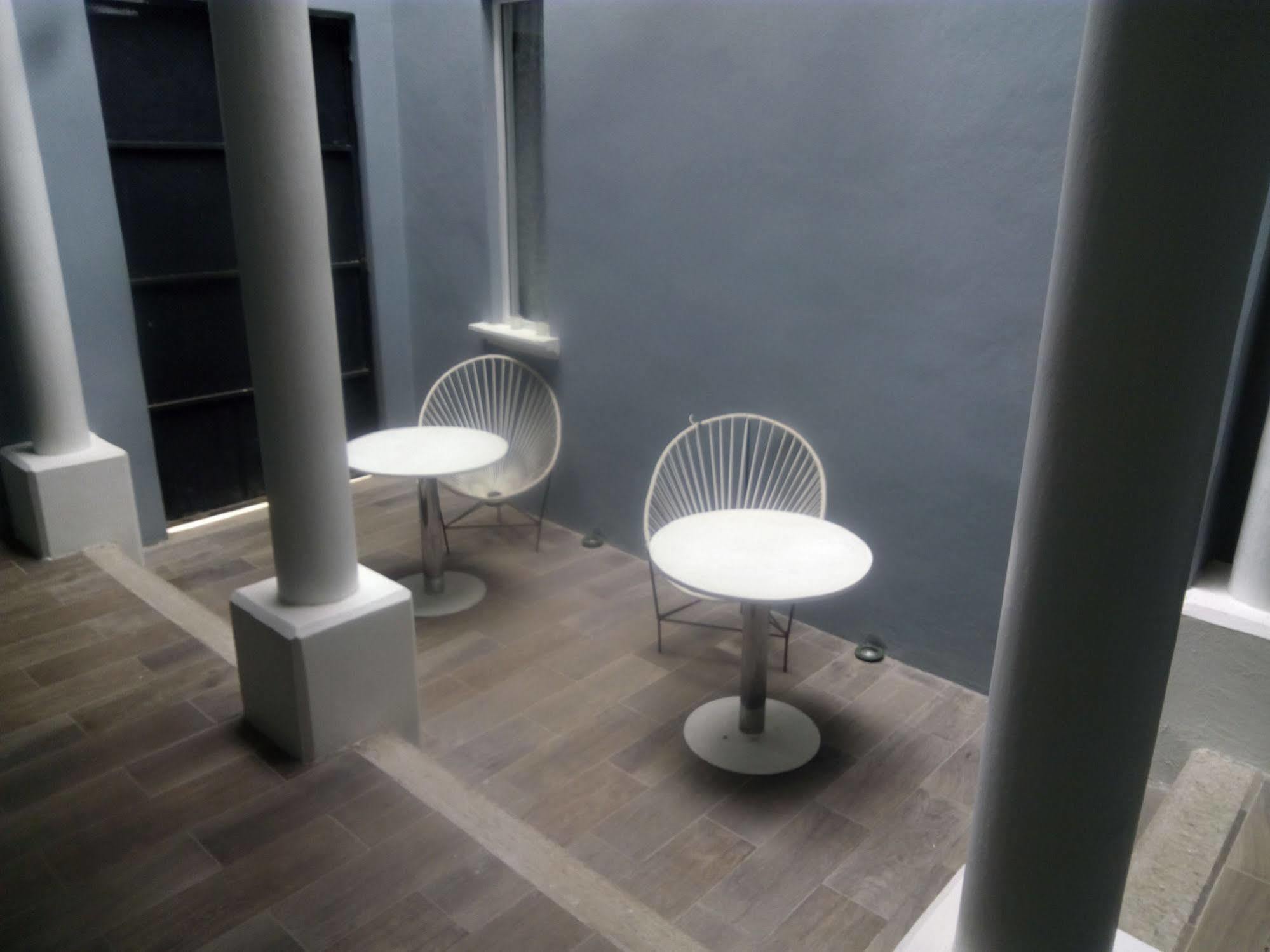 Hotel Karenina Oaxaca Экстерьер фото